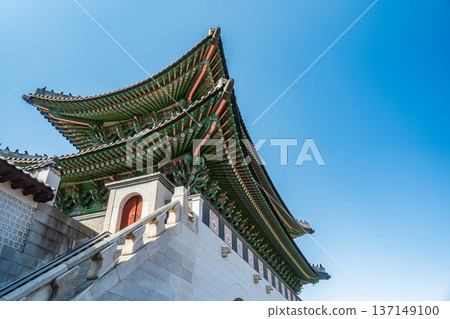 Seoul, South korea - Feb. 28, 2026 : Gwanghwamun is the main and south gate of the palace Gyeongbokgung, in Jongno District, Seoul, South Korea. Seoul, South korea - Feb. 28, 2026 : Gwanghwamun is the main and south gate of the palace Gyeongbokgung, in Jongno District, Seoul, South Korea. 137149100