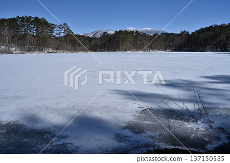 Urabandai: Frozen Benten Pond Urabandai: Frozen Benten Pond 137150585