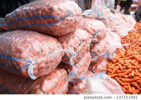 carrot stock on shop for sell are cash crops 137151491