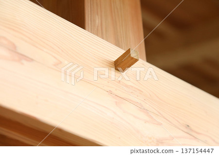 正在建造的日本房屋 137154447