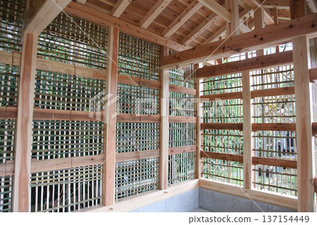 正在建造的日本房屋 正在建造的日本房屋 137154449
