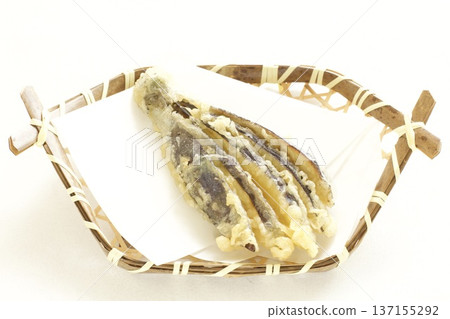 Noodle tempura 137155292