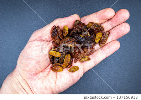 beautiful texture ripe of natural raisins on background 137156918