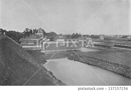 攝於1894年的老照片,東京,富士見塔和宮城城(原江戶城)內護城河 攝於1894年的老照片,東京,富士見塔和宮城城(原江戶城)內護城河 137157256