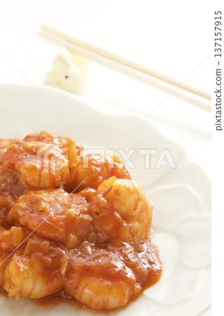 煮沸的辣椒醬蝦 137157915