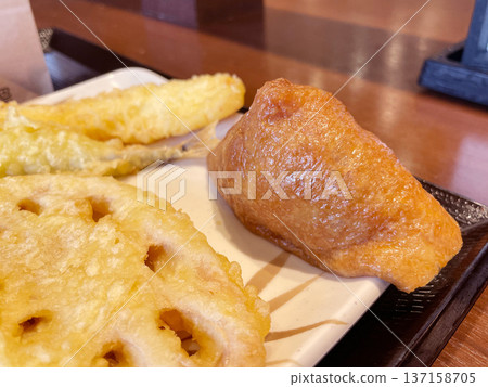 Ibarune sushi 137158705