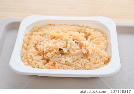 Microwaved instant rice: Chicken Kamameshi Microwaved instant rice: Chicken Kamameshi 137158817