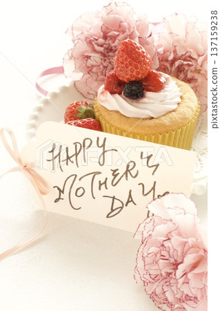 Strawberry cupcake and message card 137159238