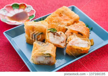 油炸腐皮卷 137160195
