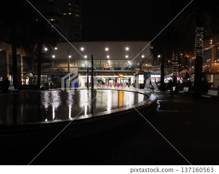 A luminous waterfront square - a quiet night in St Leonards A luminous waterfront square - a quiet night in St Leonards 137160563