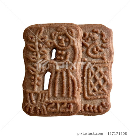 Traditional speculaas cookies with embossed figures on white 137171308