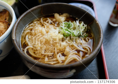浣熊蕎麥麵 浣熊蕎麥麵 137174306