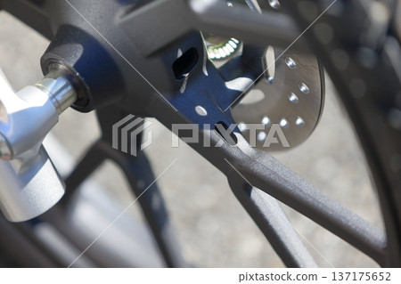 Moped type 2 (tire wheel) Moped type 2 (tire wheel) 137175652