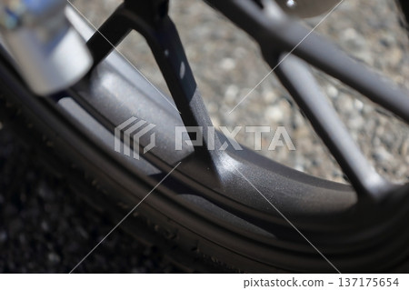 2型輕型摩托車(輪胎輪圈) 2型輕型摩托車(輪胎輪圈) 137175654