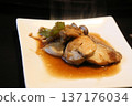 銀鱈魚佐安康魚肝，魚類菜餚，燉菜，日式料理 137176034