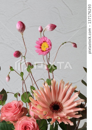 Pink flower arrangement 137176293