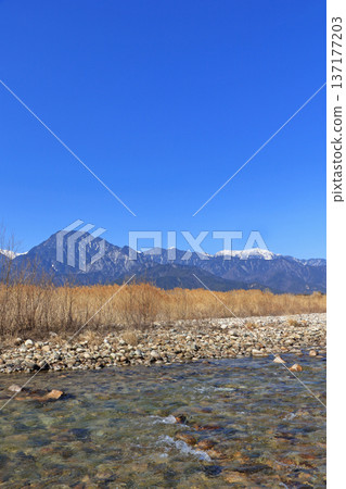 Azumino Early Spring Song: The Hodaka River and the Northern Alps Azumino Early Spring Song: The Hodaka River and the Northern Alps 137177203