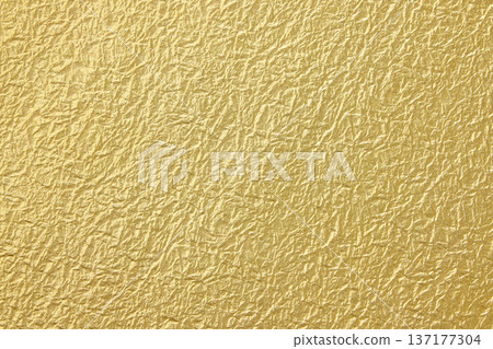 Japanese-style background with the texture of gold crumpled Japanese paper Japanese-style background with the texture of gold crumpled Japanese paper 137177304