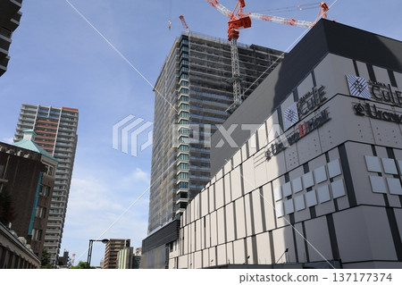 埼玉市浦和站西出口重建大樓施工現場 137177374