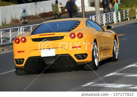 義大利跑車 義大利跑車 137177822