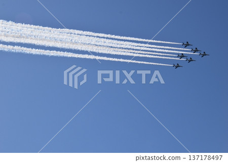 藍天和藍色衝動 藍天和藍色衝動 137178497