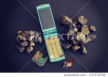 電腦和手機等數位設備中使用的稀有金屬和稀土 137178799