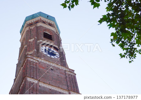 Clock tower of the Frauenkirche (Munich, Germany) Clock tower of the Frauenkirche (Munich, Germany) 137178977