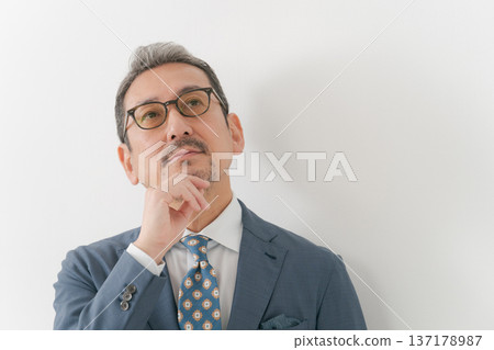 有思想的商人 137178987