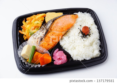 厚片銀鮭魚便當 137179581