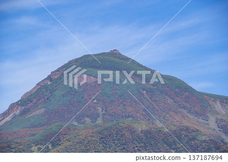從羅臼-國後展望台看到的羅臼山 137187694