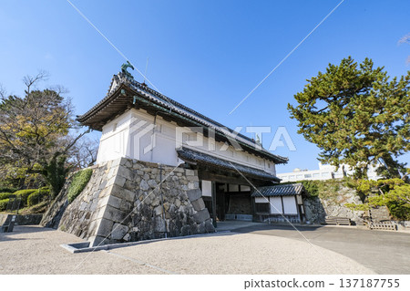 佐賀城銚之門,被指定為日本重要文化財產 佐賀城銚之門,被指定為日本重要文化財產 137187755