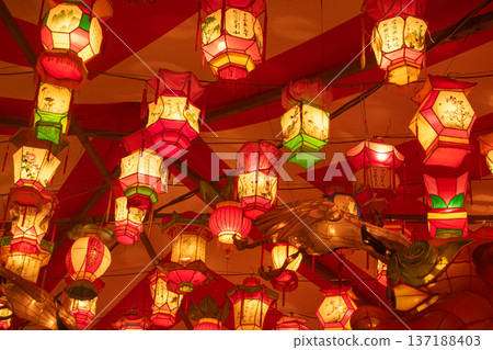 七彩燈籠 七彩燈籠 137188403
