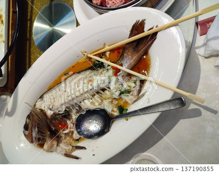 中式燉魚 137190855