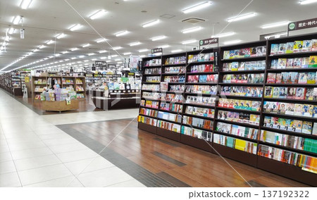 書店 書店 137192322