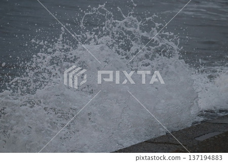 Drops of Waves 137194883