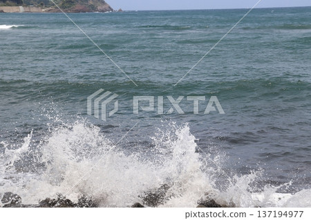 波浪之滴 波浪之滴 137194977