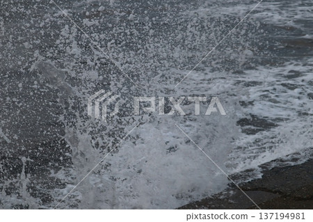 Drops of Waves Drops of Waves 137194981