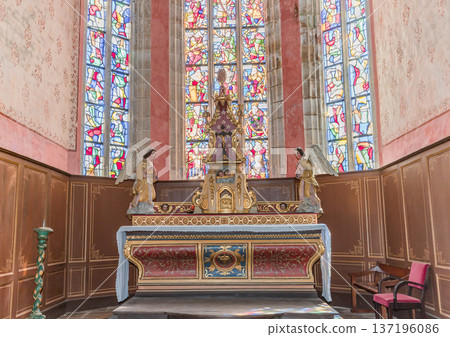 Parish close church of Confort Meilars, finistere, brittany, france 137196086