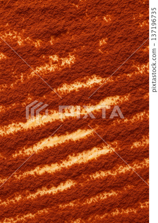 提拉米蘇上撒著可可粉，口感細緻。 137196735