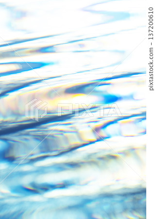 五彩斑斕的水面圖案營造出夏日景象 五彩斑斕的水面圖案營造出夏日景象 137200610