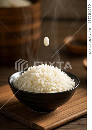一碗热气腾腾的白米饭 137201950