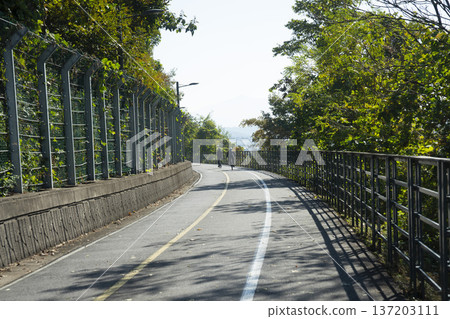 Han River bike path 137203111