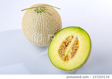 cantaloupe  137203119