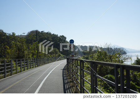 Han River bike path Han River bike path 137203280