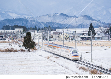 [Yamagata Line] Shinkansen Tsubasa departing from Takahata Station 137203634
