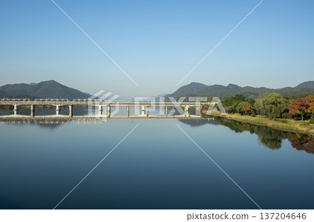 Han River bike path Han River bike path 137204646