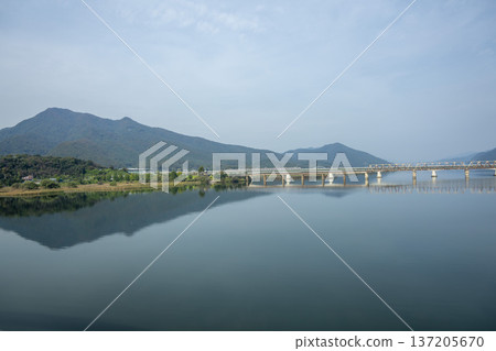Han River bike path Han River bike path 137205670