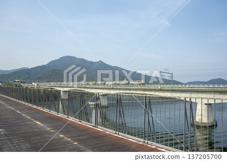Han River bike path Han River bike path 137205700