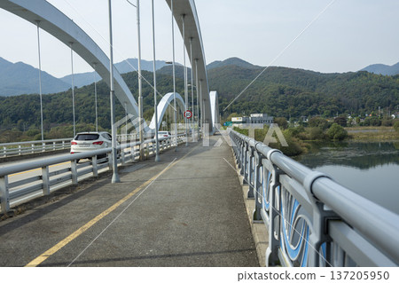 Han River bike path Han River bike path 137205950