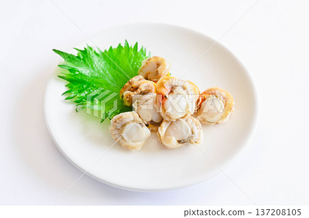 Azuma scallops on a plate 137208105